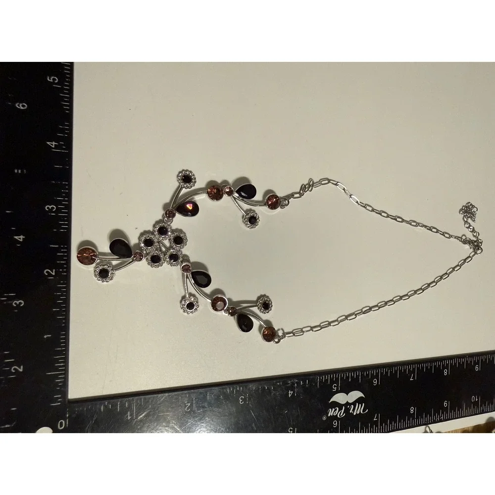 N/A silver tone